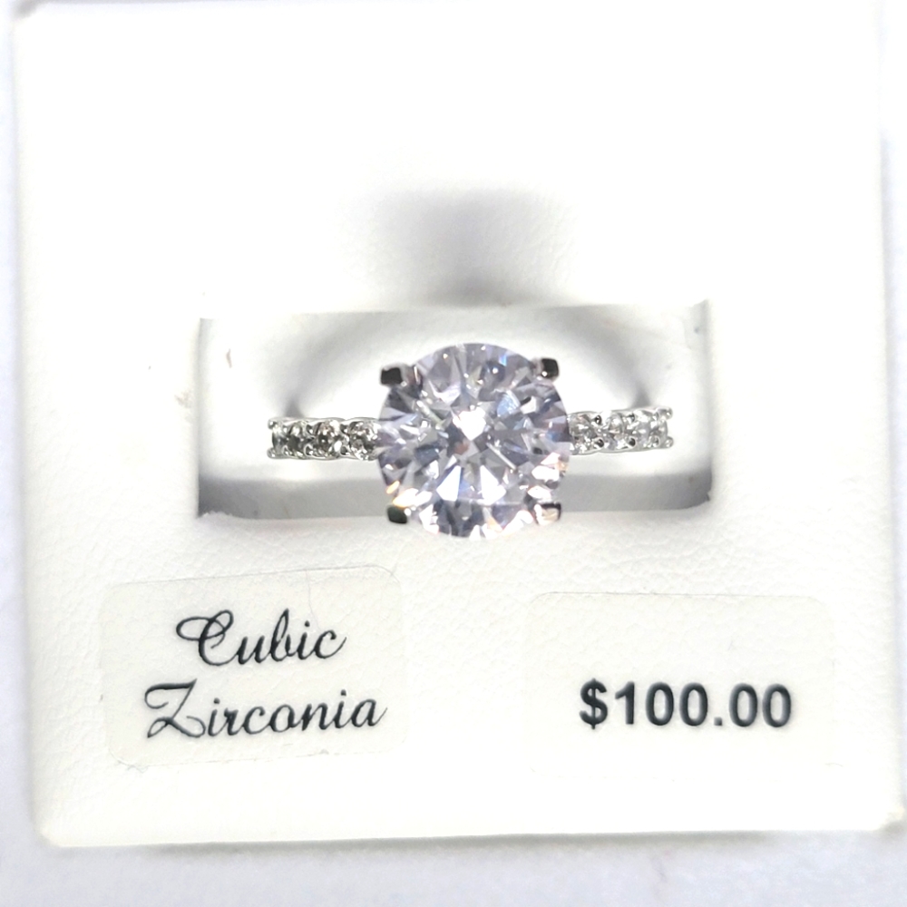 Kohl's Cubic Zirconia Sterling Silver Ring Size 7